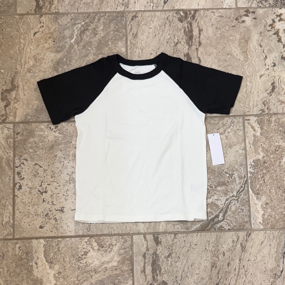 NWT Size 2T Wonder Nation Black & White Raglan Tee